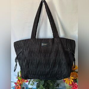 NWOT Victoria's Secret XL pleated carryall zip tote